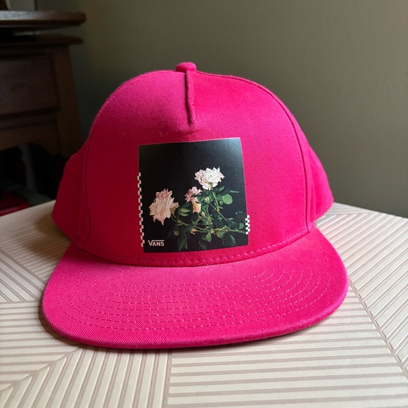 Vans Accessories - Vans Bragg Jazzy Pink Snapback Hat in Hot Pink NWOT Floral Graphic 🌸🌹🌺🌷🪷🌼